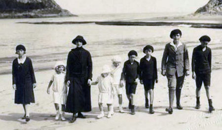 Empress Zita and her children in Spain.