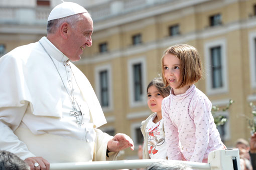 “Children have the capacity to smile and to cry spontaneously, with freshness and love. It always depends on the heart (Angelus of Palm Sunday, April 13, 2014) © Osservatore Romano